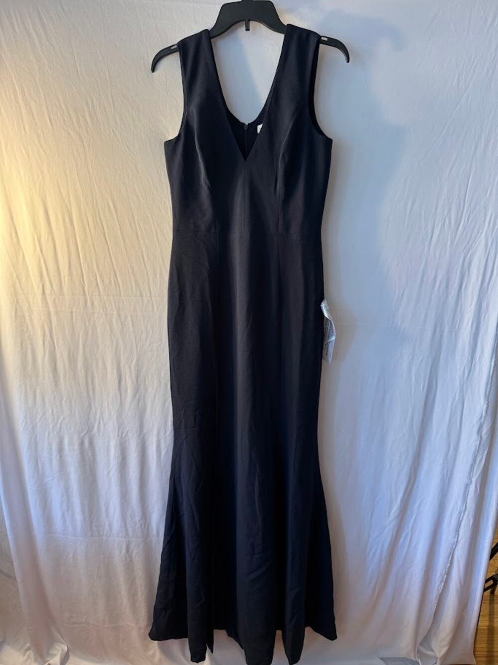 Dress the Population Sandra V-Neck Gown Midnight Blue M